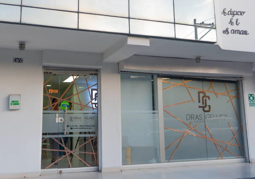 Fachada de la sede Cúcuta de Dras. Gelvez en el Edificio El Samán